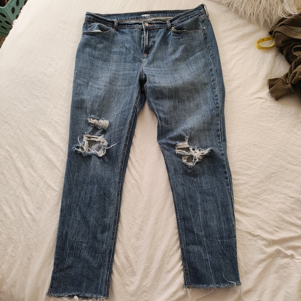 Old Navy Women's Blue Distressed Straight Leg Jeans